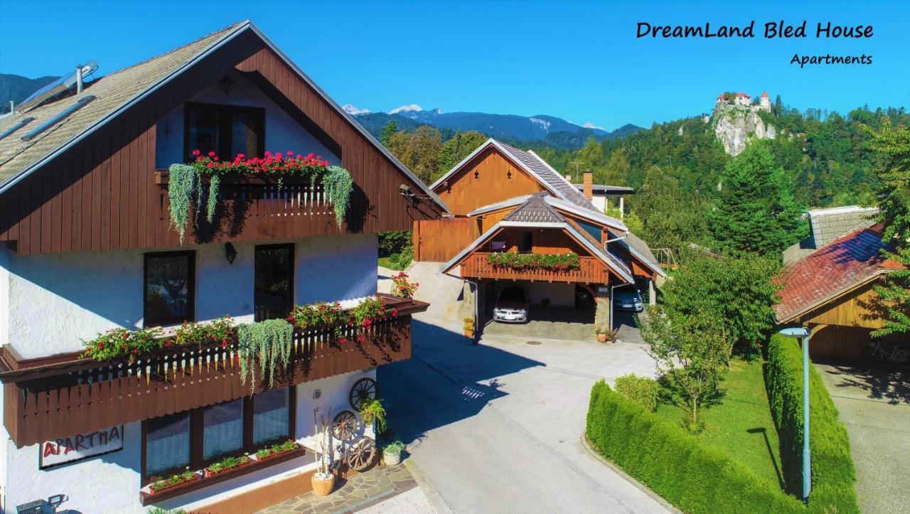 Dreamland Bled Apartments Bagian luar foto